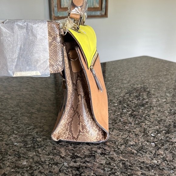 Aldo Yellow and Tan Satchel with Snake Print NWT - Picture 5 of 14